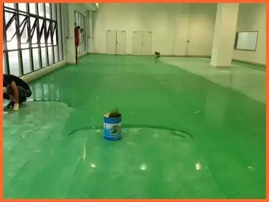 洛隆选择适合室外地坪漆翻新的材料 